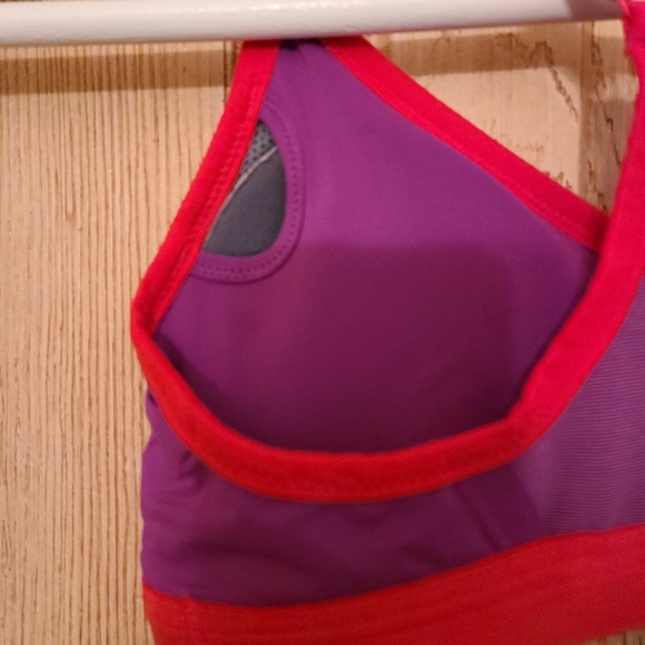 X-small Nike dri-fit sport bra - Picture 3 of 5